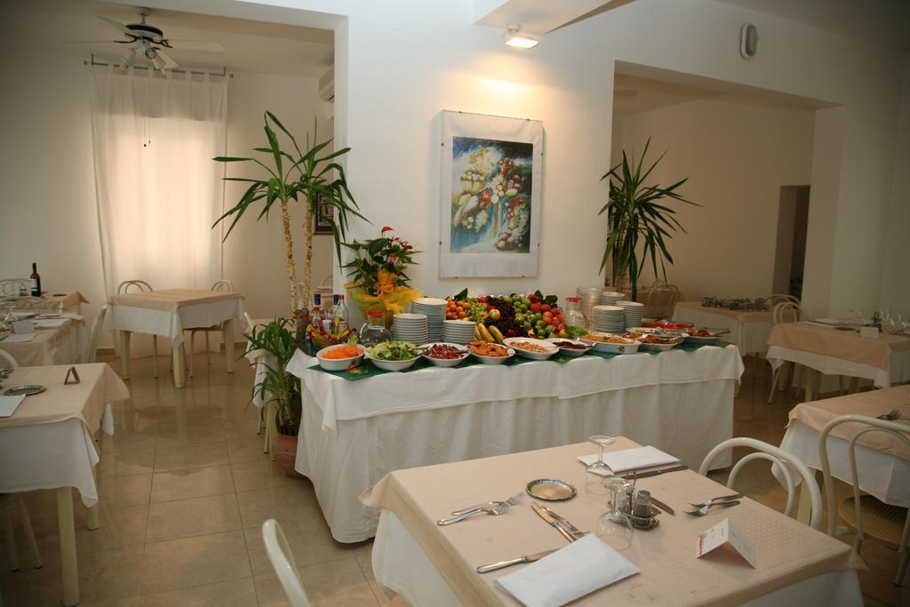 מארוטה Hotel Toscana מראה חיצוני תמונה