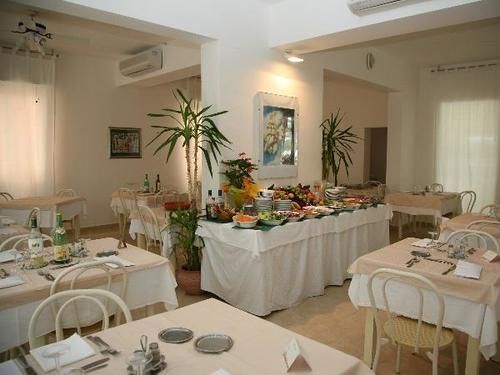 מארוטה Hotel Toscana מראה חיצוני תמונה